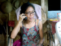 Image of woman telephoning